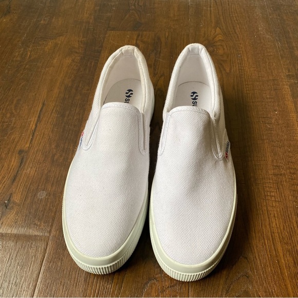 Superga Slip On Platform Classic White Slip-On Sneakers SZ 9.5(41) ✨Like New✨ - Picture 9 of 14
